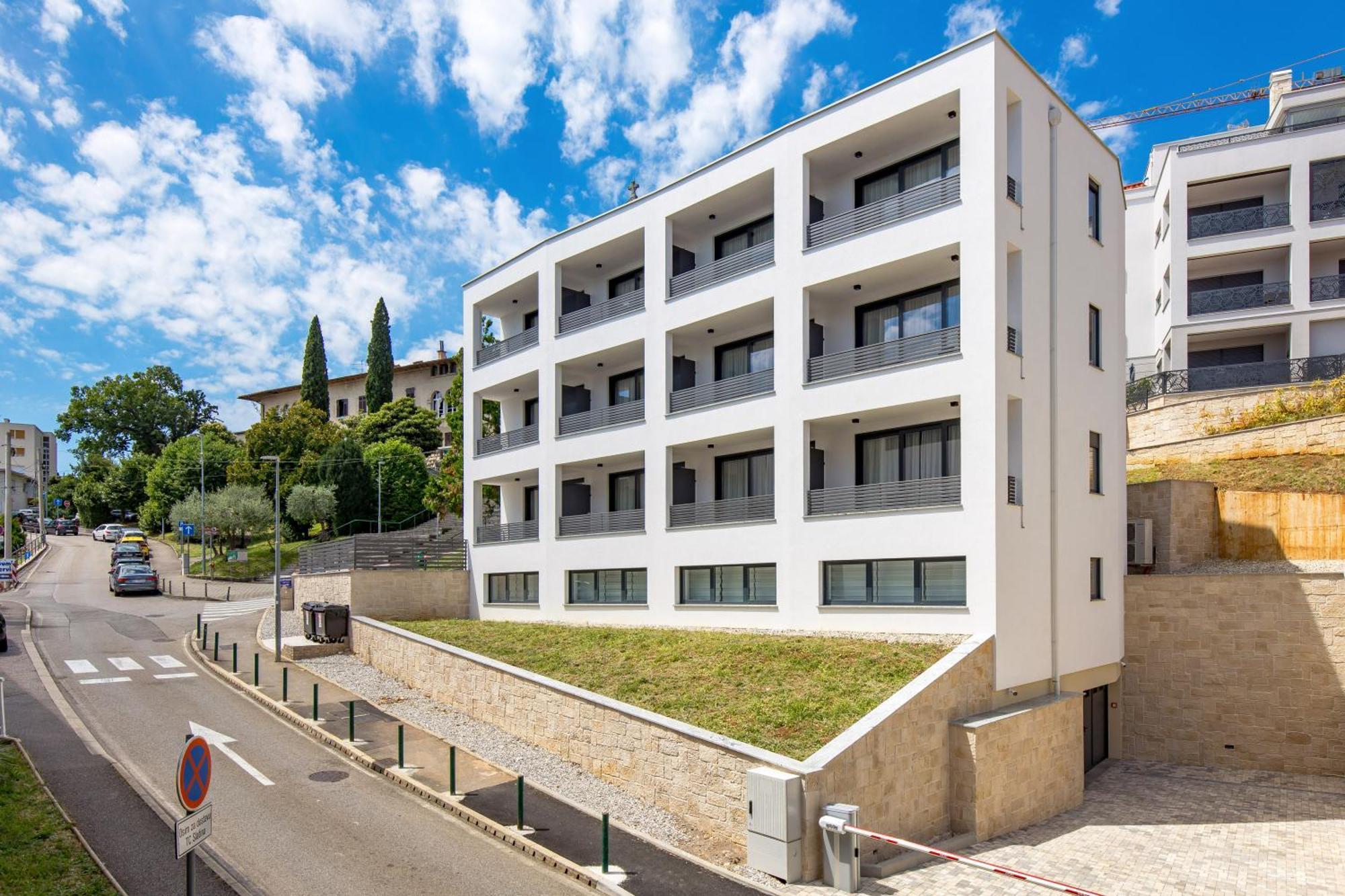 Belinda Apartments With Balcony Opatija Zewnętrze zdjęcie